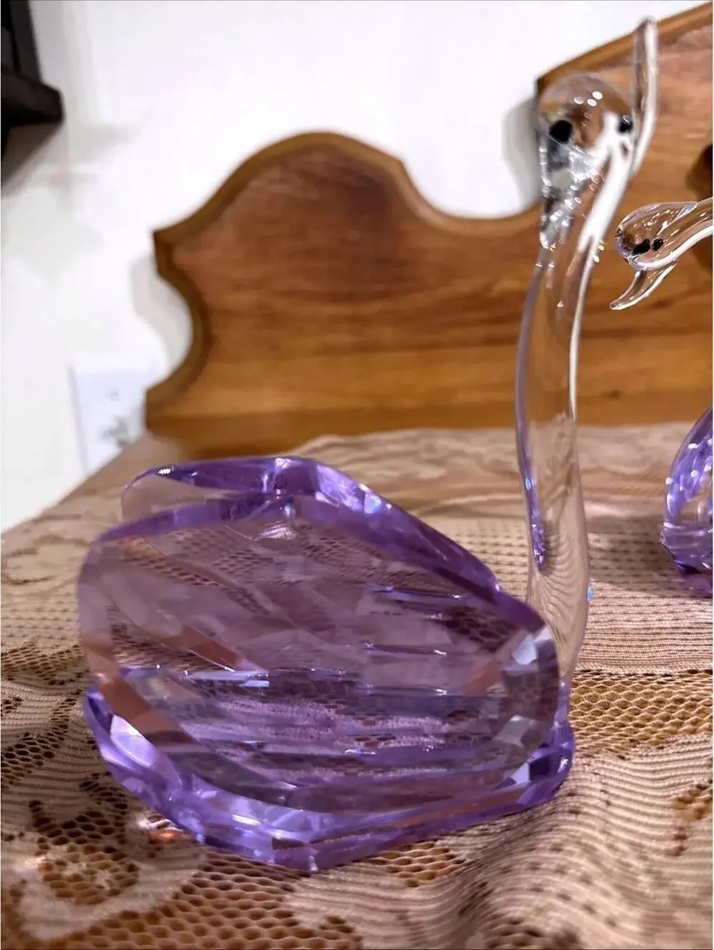 Pair Large Diamond Cut Purple Crystal Swan Figurines Paperweight Statue 5” Rare - Picture 4 of 15